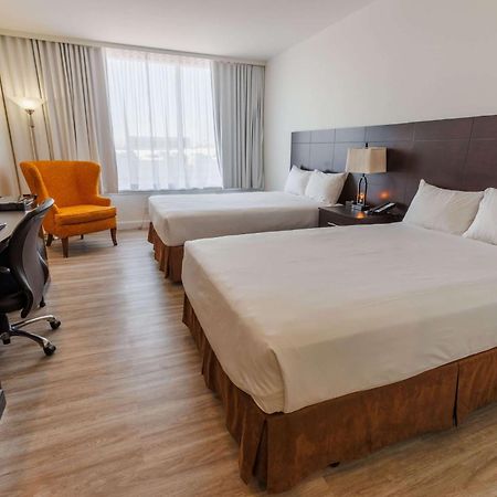 Travelodge By Wyndham Quebec City Hotel & Convention Centre Buitenkant foto