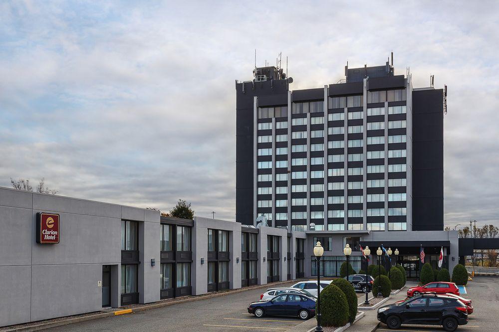Travelodge By Wyndham Quebec City Hotel & Convention Centre Buitenkant foto