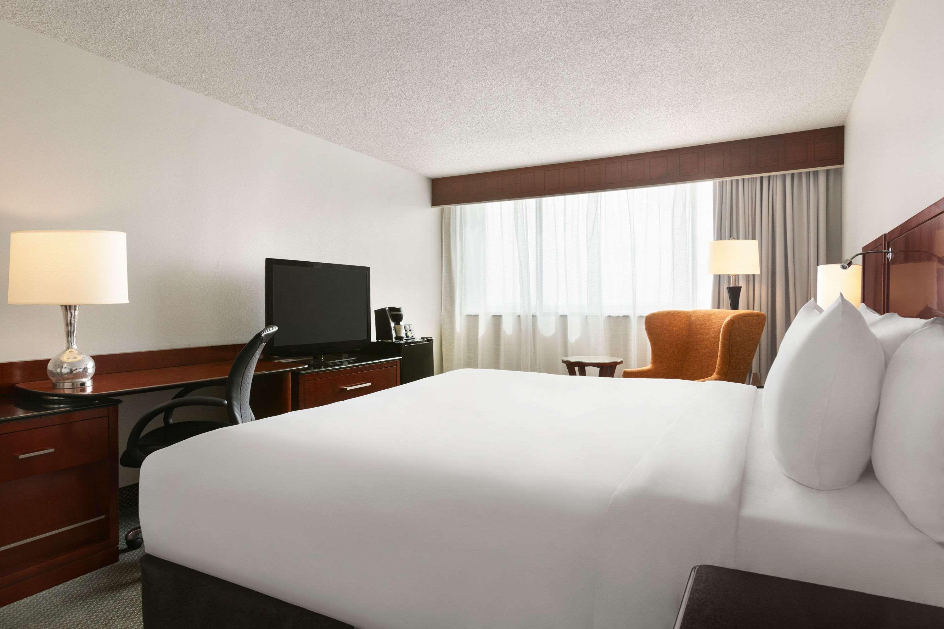Travelodge By Wyndham Quebec City Hotel & Convention Centre Buitenkant foto