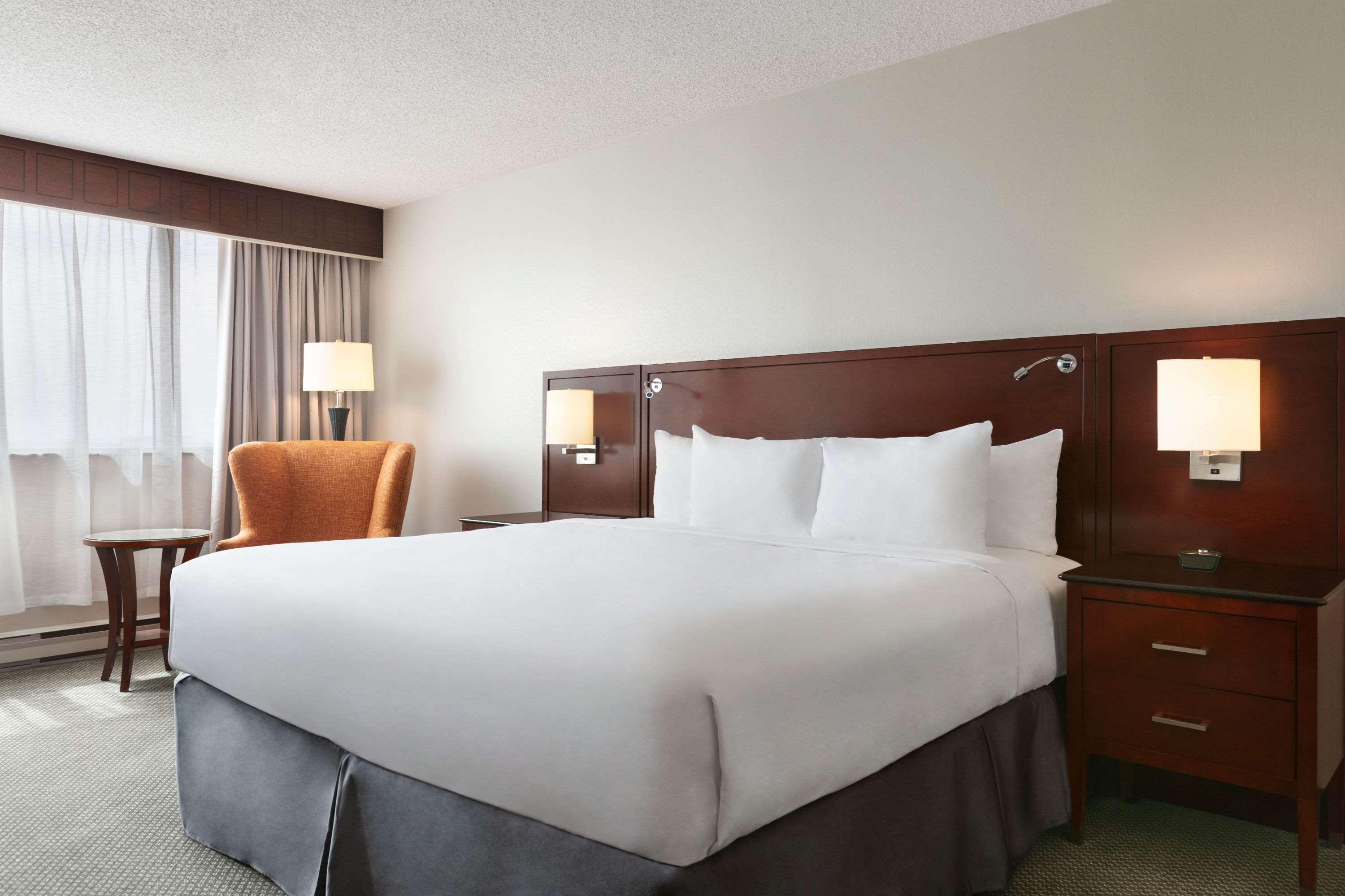 Travelodge By Wyndham Quebec City Hotel & Convention Centre Buitenkant foto