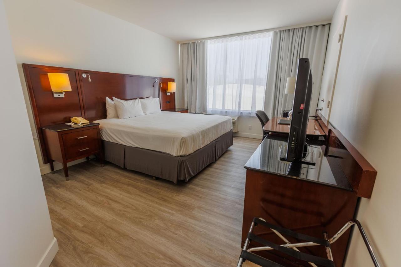 Travelodge By Wyndham Quebec City Hotel & Convention Centre Buitenkant foto