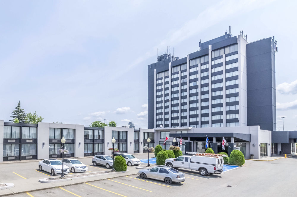 Travelodge By Wyndham Quebec City Hotel & Convention Centre Buitenkant foto