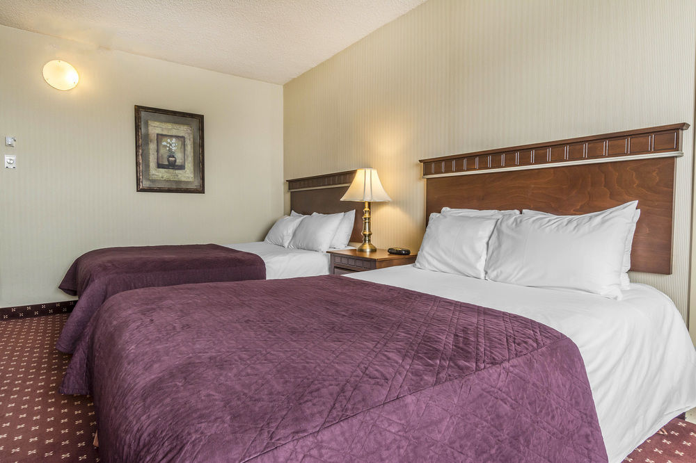 Travelodge By Wyndham Quebec City Hotel & Convention Centre Buitenkant foto